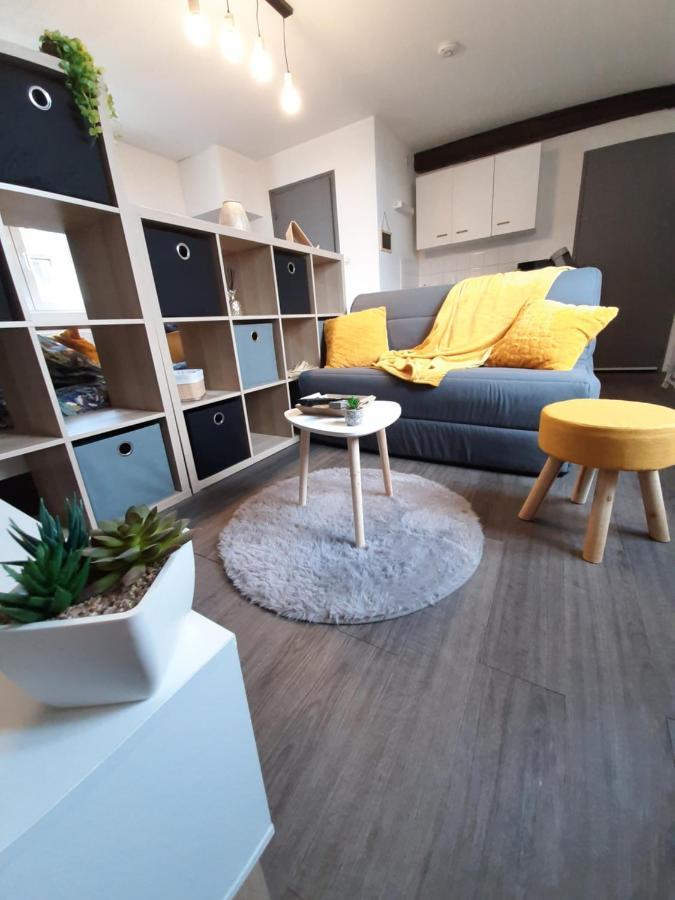 Appartement Charmant Studio Beauvais Proche Centre, Gare , Et Aeroport. Extérieur photo